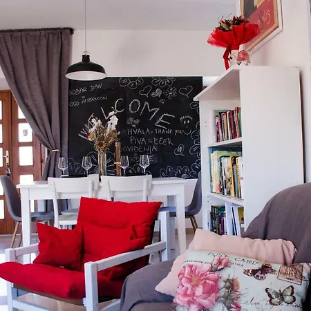 A&t Countryside Apartman Cilipi